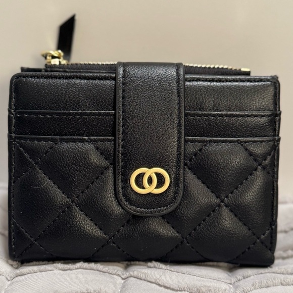 Source Unknown Handbags - Faux leather black wallet